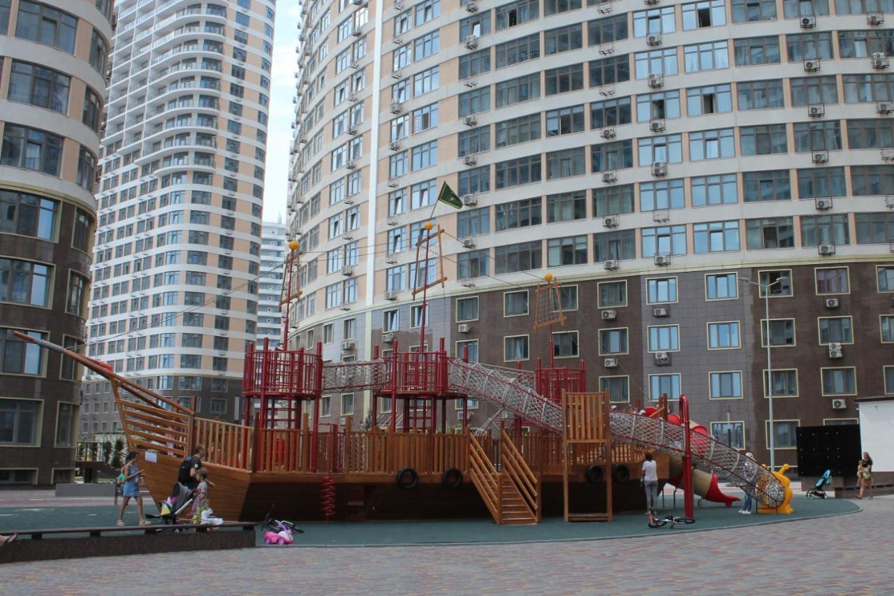 Sea View Sky 15 Apartments Odessa Dış mekan fotoğraf